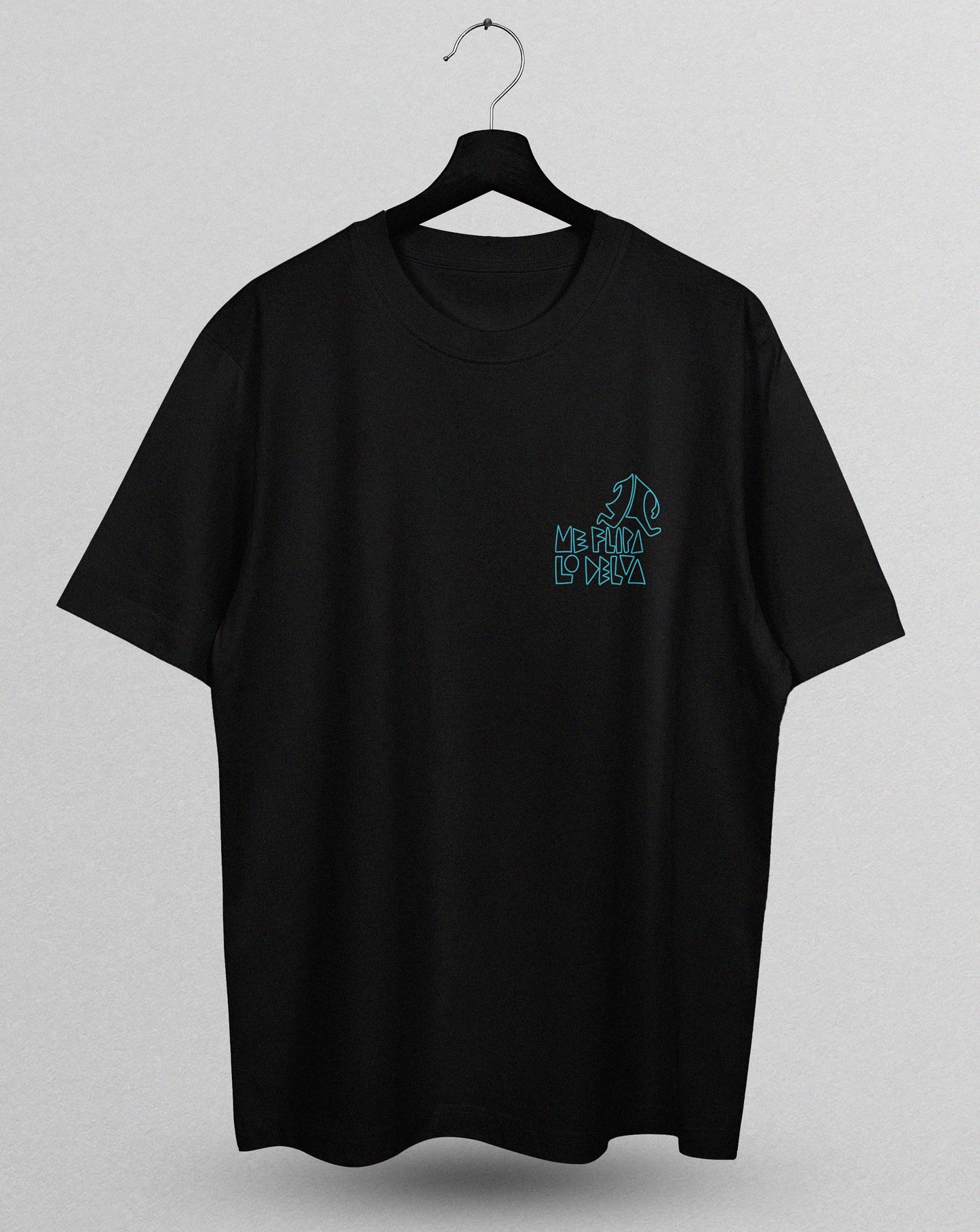 Camiseta negra (oversize) "Tótem Deltaico" – MeFlipaLoDelta