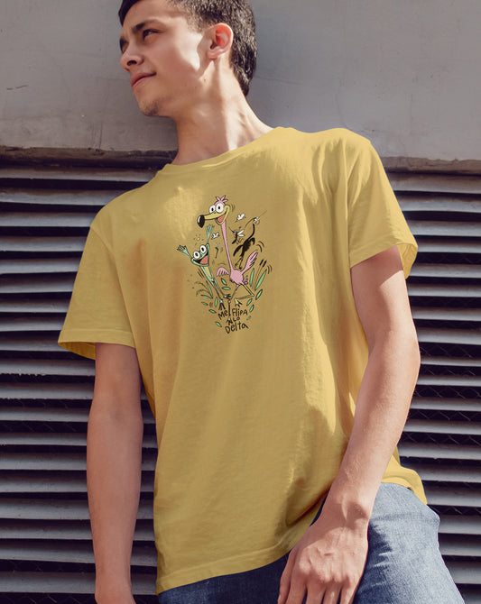 Camiseta manga corta unisex en mostaza y estampado salto
